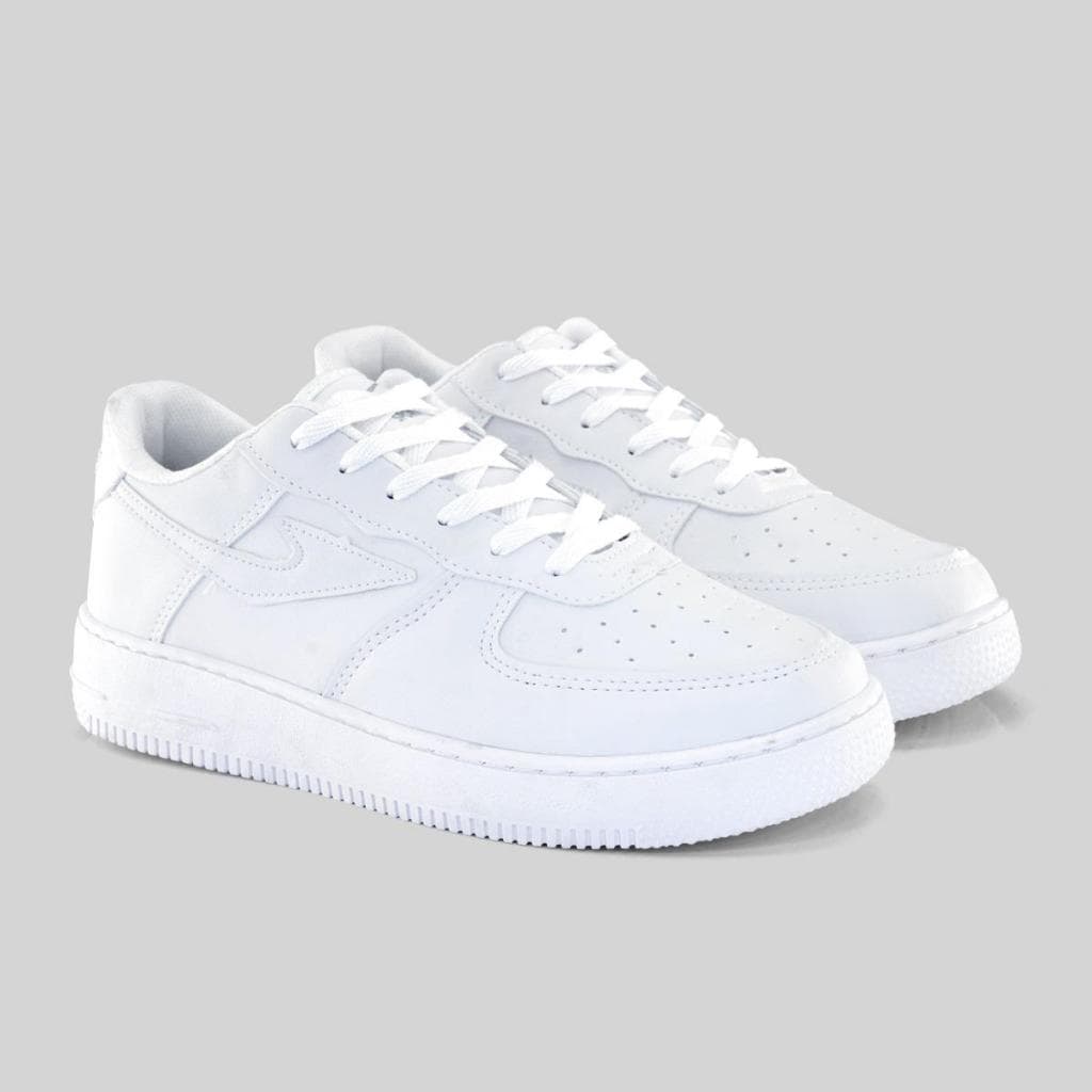 New Novo Tenis Incrivel Modelo Para Reveillon Todo Branco Lindo Direto Da Fabrica