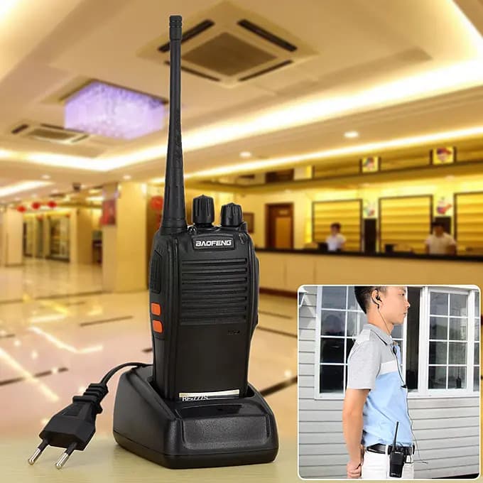1 Unidade Rádio Baofeng 777S HT 12Km Segurança Profissional Walk Talk 16 Canais UHF Recarregável Kit com Fone de Ouvido — imagem 3
