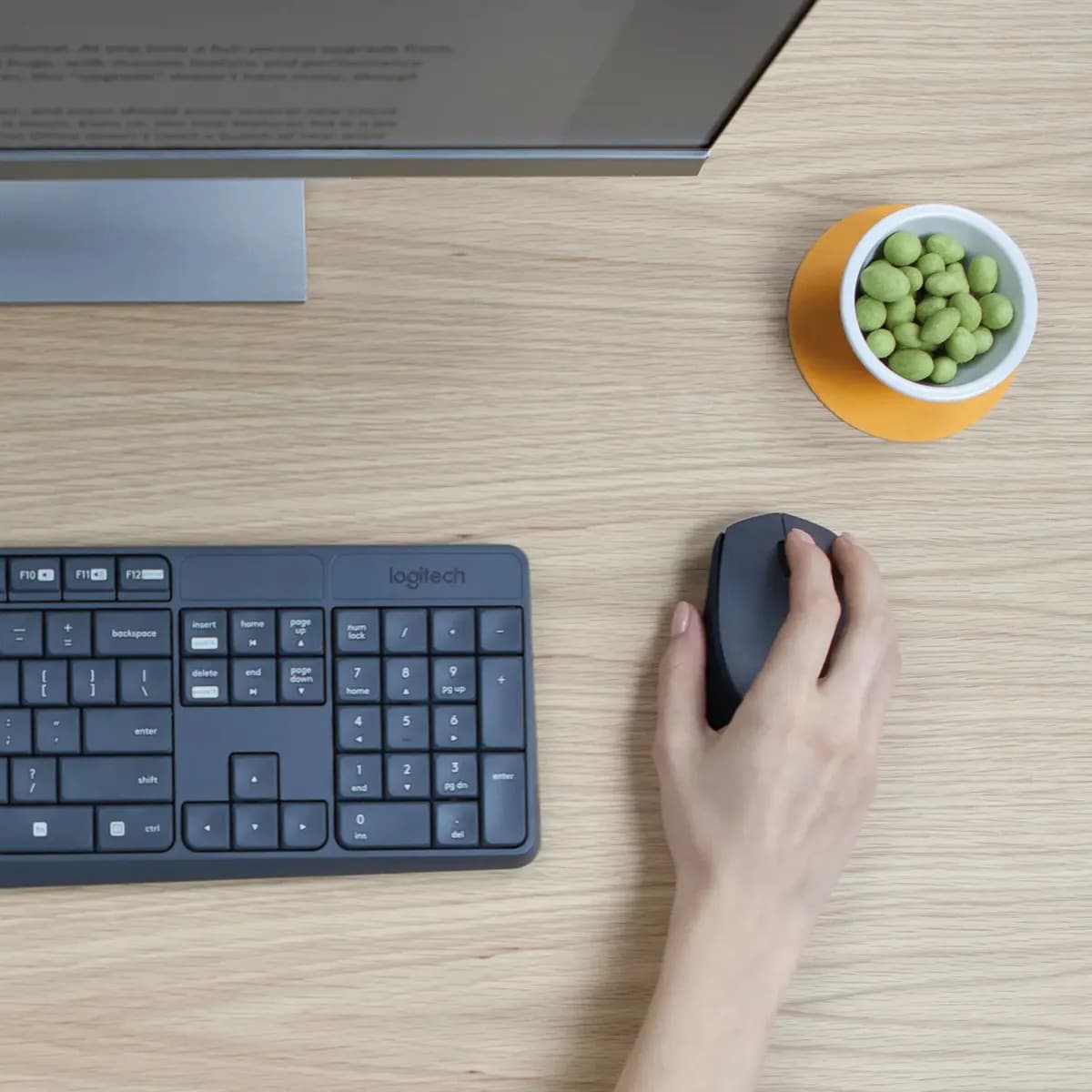 Logitech Mk235 ABNT2 Português Teclado E Mouse Grafite Preto — imagem 4