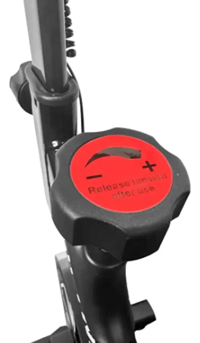 Brus fit Bicicleta Ergométrica Spinning Liftness X11 Cor Preto/vermelho — imagem 5