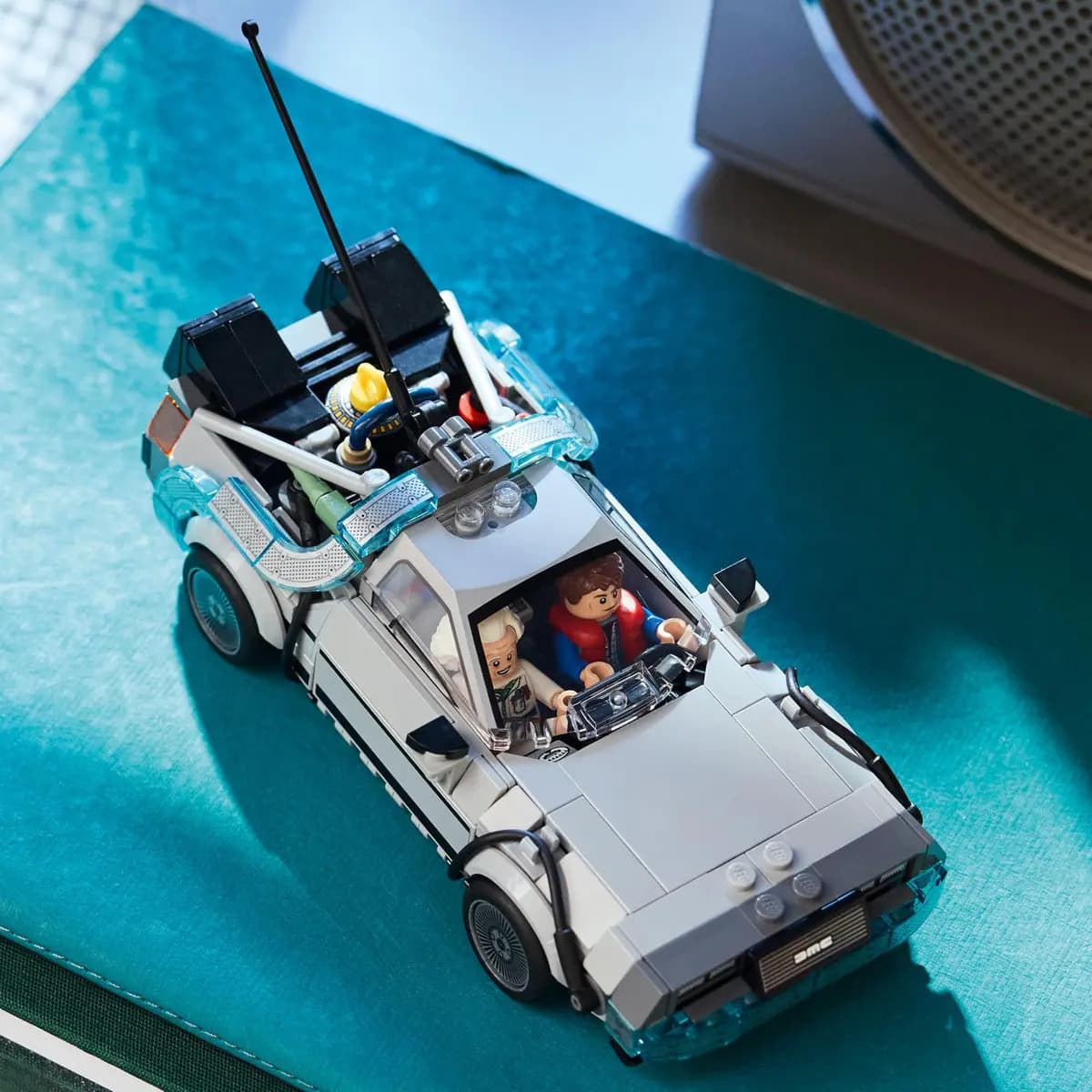 Lego 77256 Máquina Do Tempo De Volta Para O Futuro 357 Pcs — imagem 3
